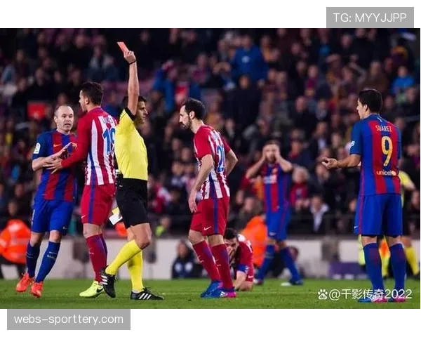 场边花絮：新西兰队教练因对判罚不满被驱逐出场，成为赛事首张教练红牌